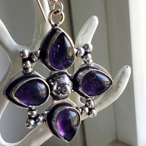 Earrings, new, huge amethysts set in 925 silver, handmade by Indian artisan. - Picture 2 of 4
